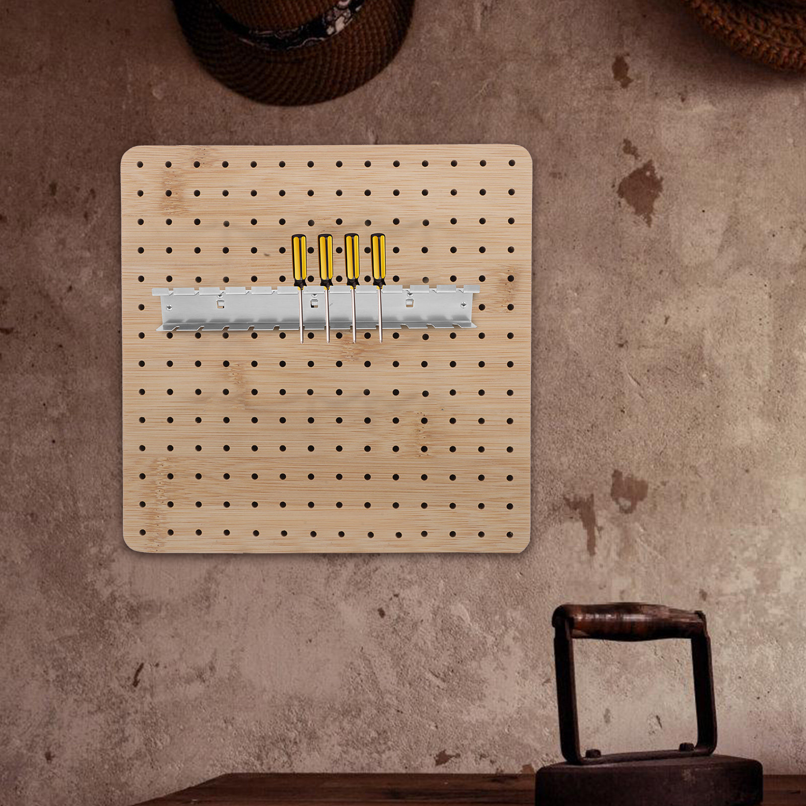 Прочные крючки для перфорирова – обзор и цена Workshop Tools Holder